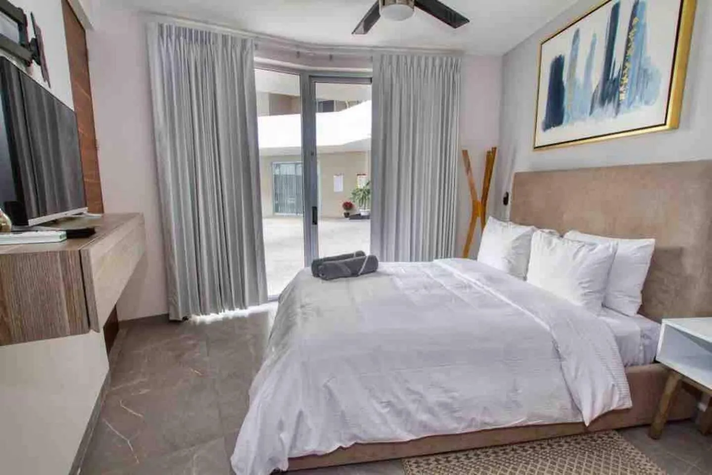 Swim-Up 1-Bedroom Apartment Playa del Carmen